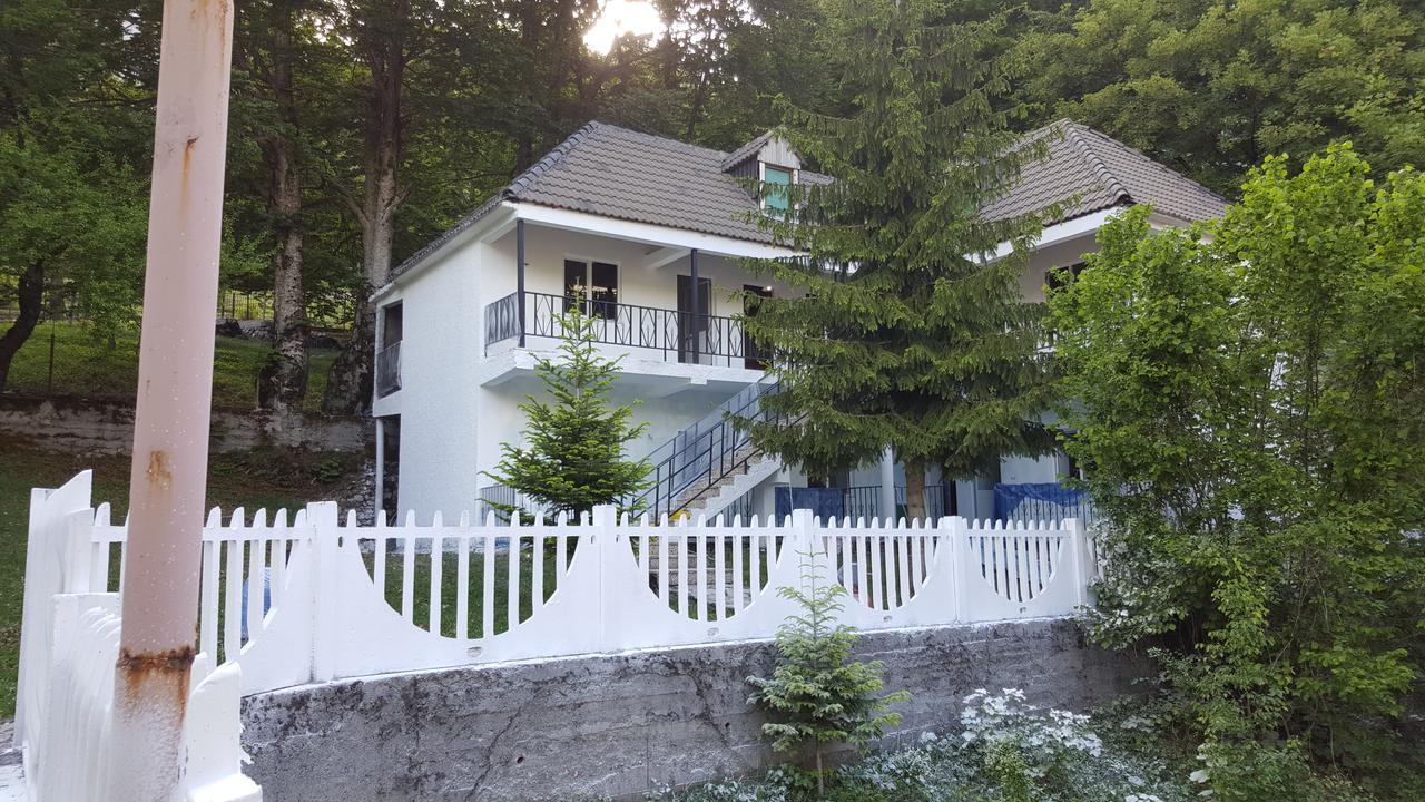 Hotell Perla E Alpeve
